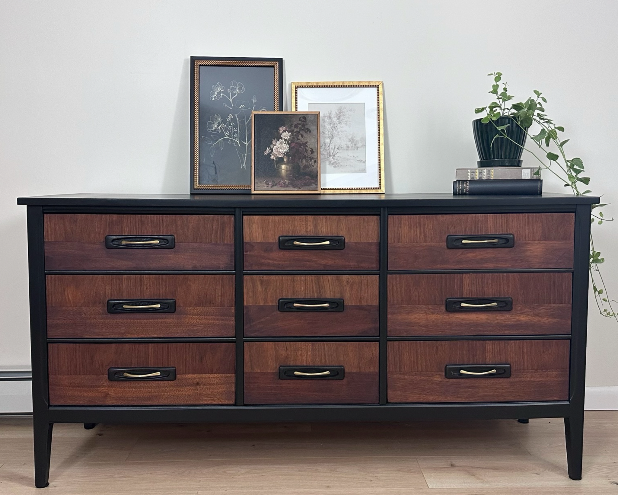 Mid-Century Modern 9-Drawer Dresser